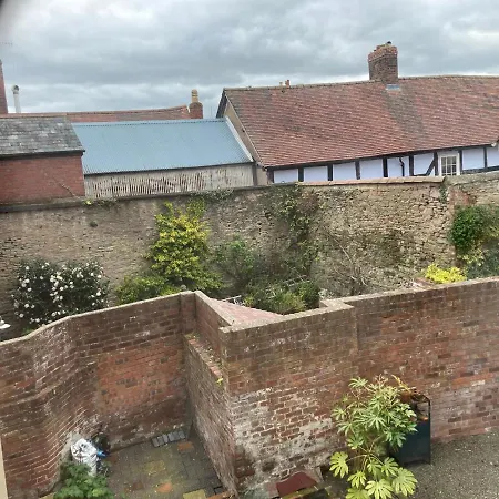 Rooftops - Bijou Sister Apartment To Assembly View - Free Parking Permit Provided Ludlow Exterior photo